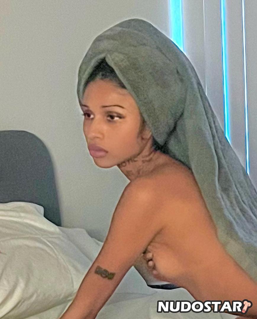 Dreambabydrea Leaked Photo 24