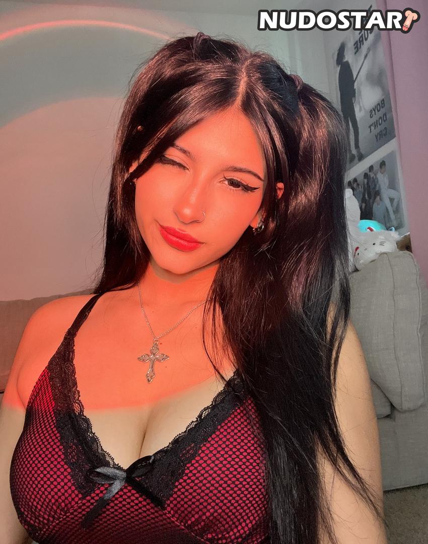 Jujulovexoxo – cyberjujuu OnlyFans Leaks (46 Photos) 22 Jujulovexoxo Leaked Photo 23