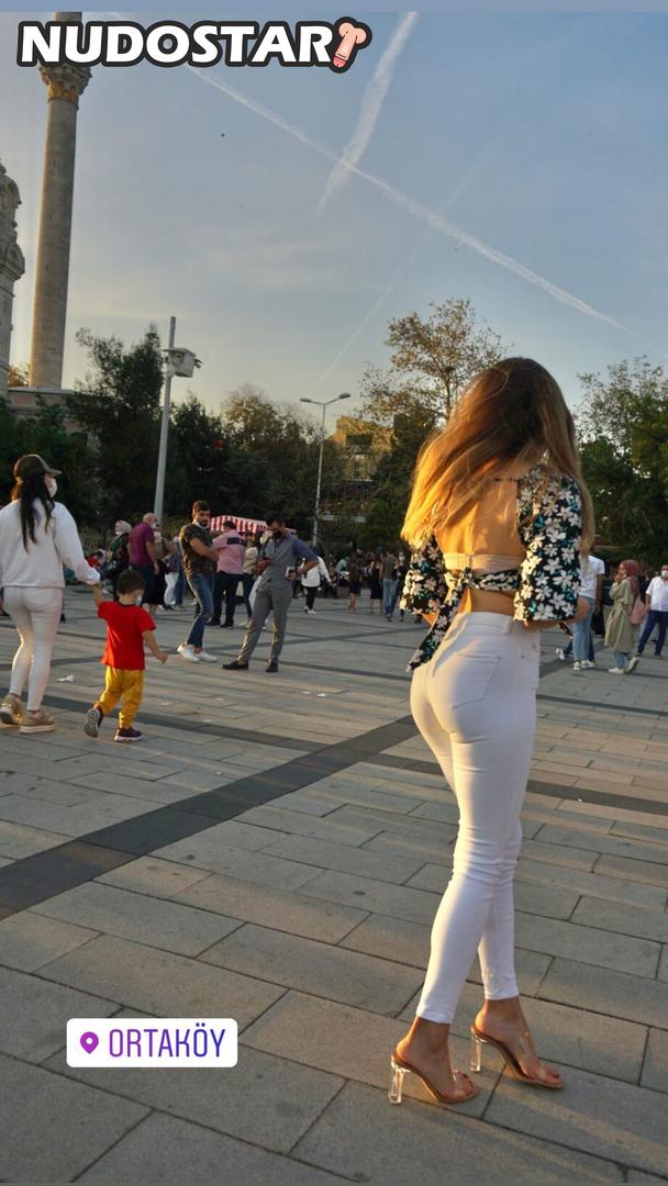 Merve Elmas Leaked Photo 43